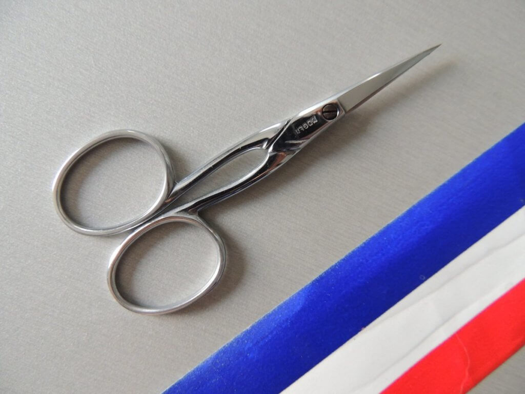 Ciseaux Arabesque argent 9cm | Atelier de la Machine à Coudre