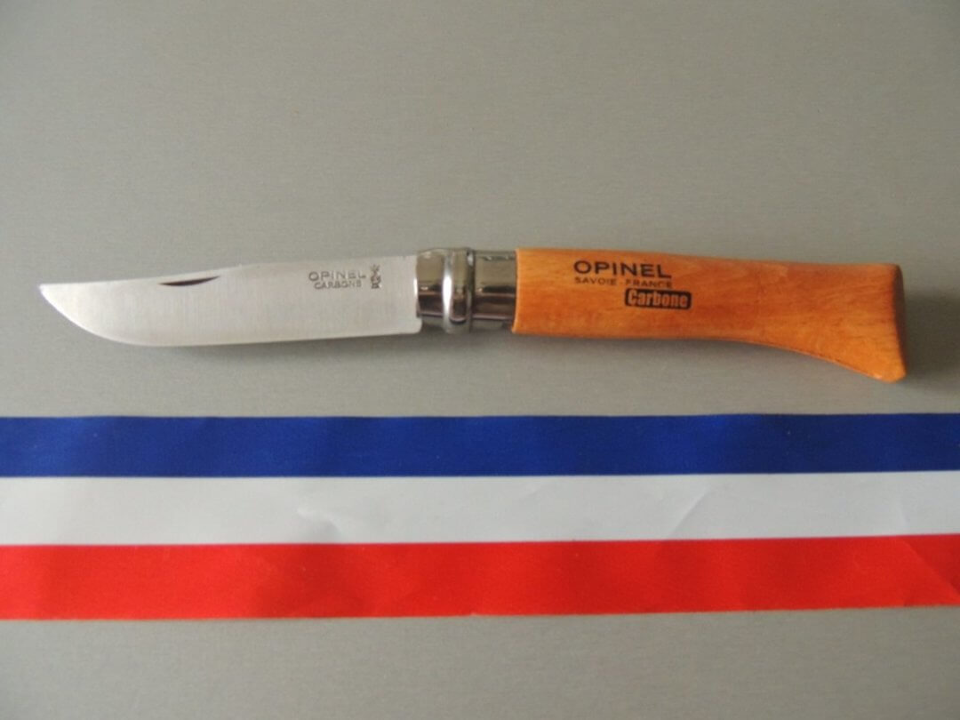 Opinel - Fusil à Aiguiser Revêtement Diamant - 13 mm, Longueur 25 cm - Affûtage Couteaux de Cuisine - Manche Hêtre, Lanière Cuir - Fabrication Française Opinel - Fusil à Aiguiser Revêtement Diamant - 13 mm, Longueur 25 cm - Affûtage Couteaux de Cuisine - Manche Hêtre, Lanière Cuir - Fabrication Française